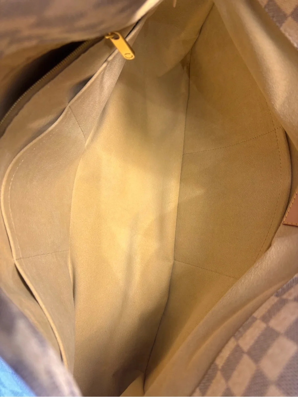 Amazing Louis Vuitton Artsy Azur